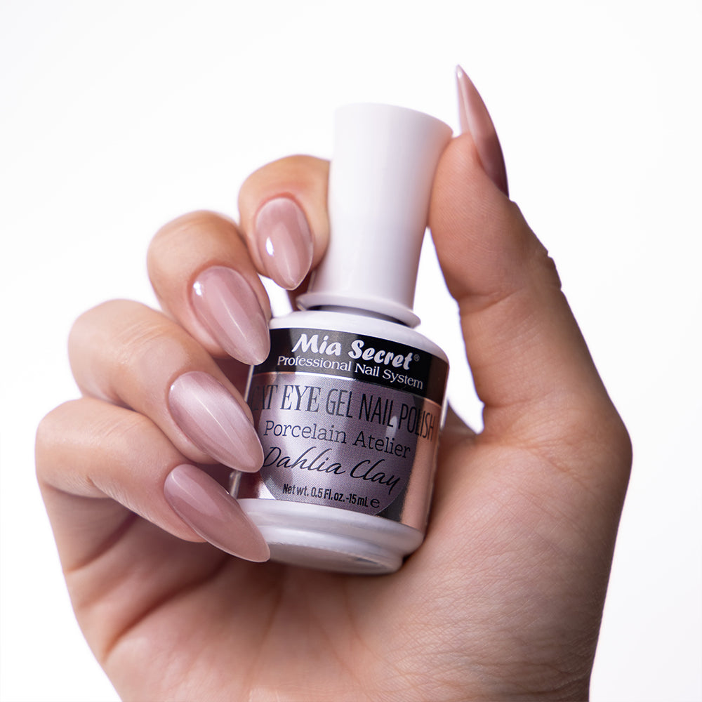 Dahlia Clay Cat Eye Gel Polish